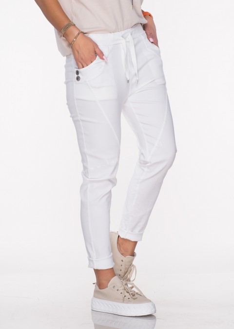 Włoskie jeansy BOYFRIEND białe