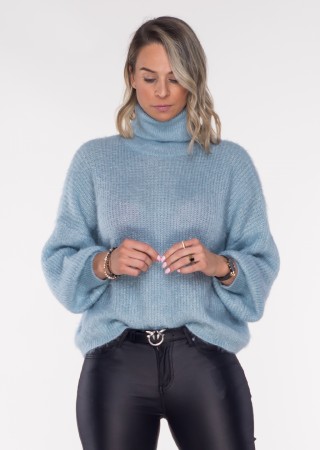 Włoski sweterek z golfem LUMINOUS srebrna nitka błękitny